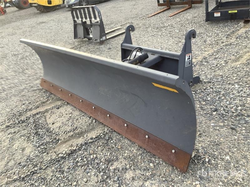 Chasse-neige Case IH 10 ft 2 Way Snow Plow (Unused) — occasion 2019