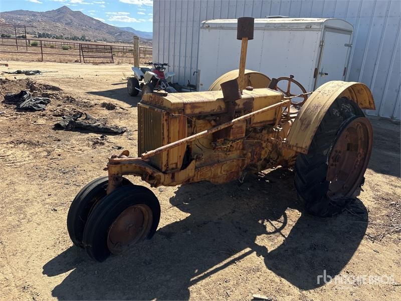 Tracteur agricole Case IH CC 2WD — occasion 1938