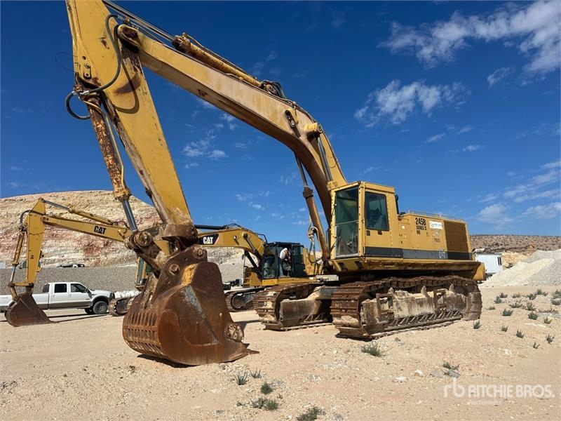 Pelle sur chenilles Caterpillar 245B — occasion 1990, 2 266 h