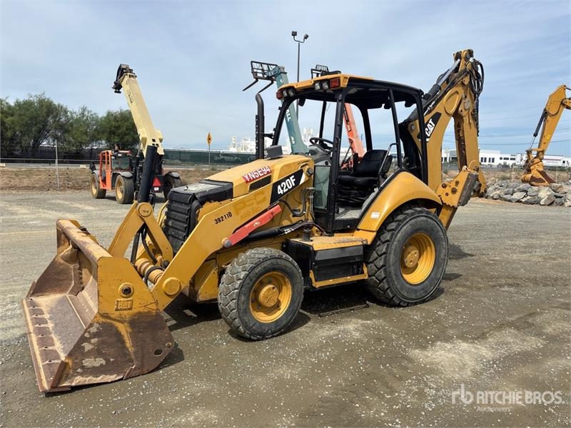 CAT 420F