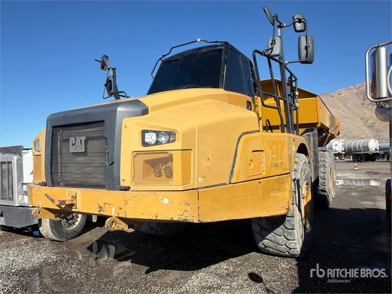 Tombereau articulé Caterpillar 745C — occasion 2015, 13 313 h
