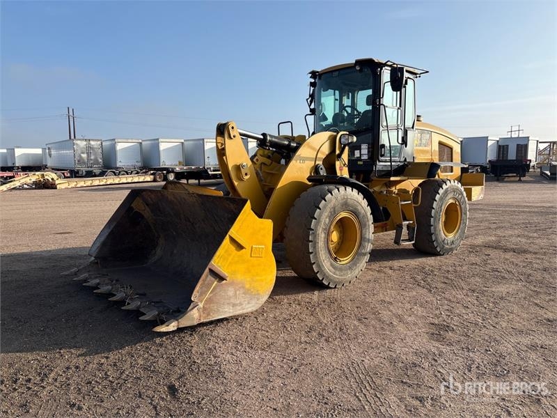 CAT 938M
