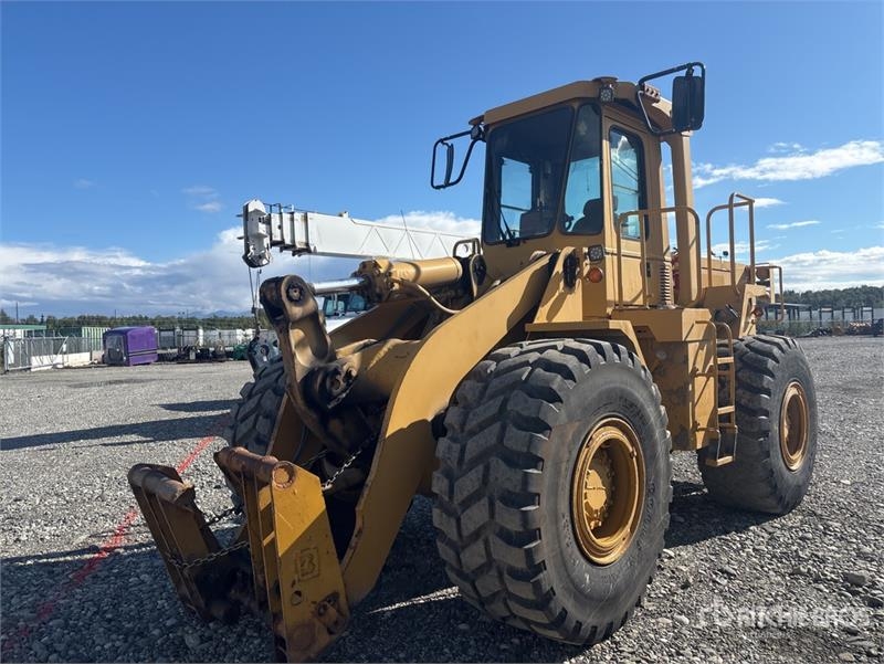 Chargeuse sur pneus Caterpillar 950 E — occasion 1990