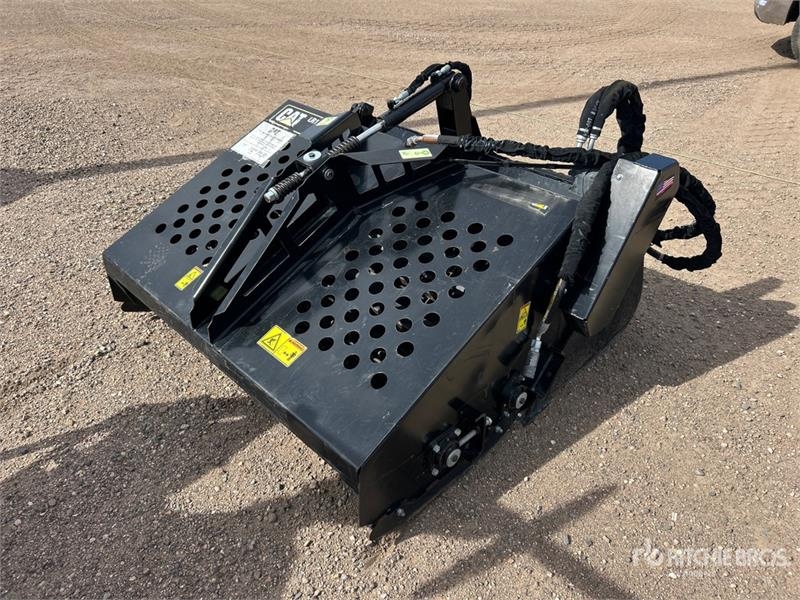 Faneur Caterpillar LR15B 60 in Skid Steer Landscape Rake — occasion