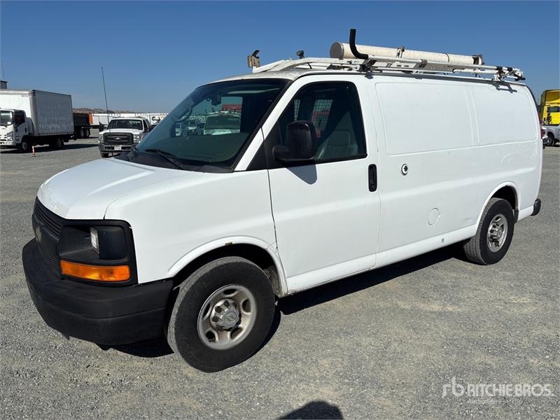 Fourgon utilitaire Chevrolet Express 2500 — occasion 2013