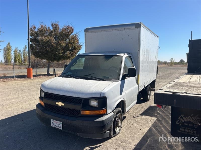 Camion fourgon Chevrolet Express 3500 — occasion 2017