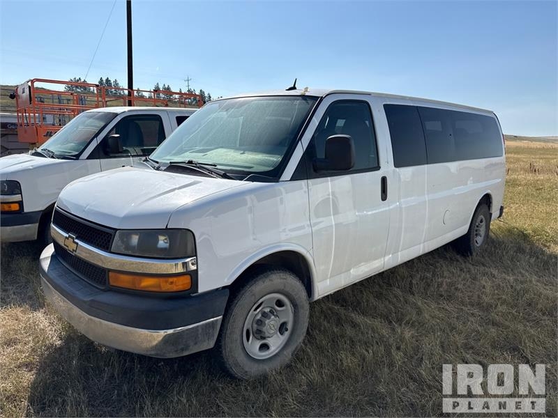Fourgon utilitaire Chevrolet G3500 — occasion 2014
