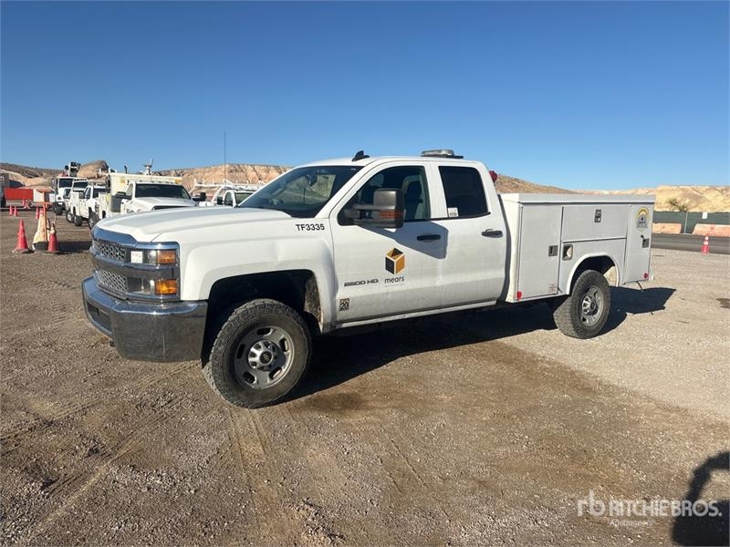 Utilitaire benne Chevrolet Silverado 2500HD 4x4 Extended Cab Utility — occasion 2019