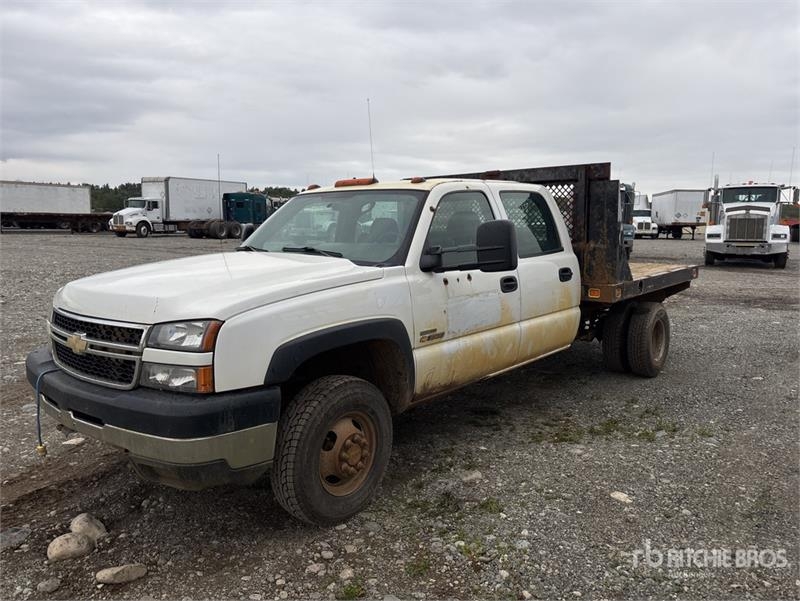 Camion plateau Chevrolet Silverado 2500 — occasion 2006