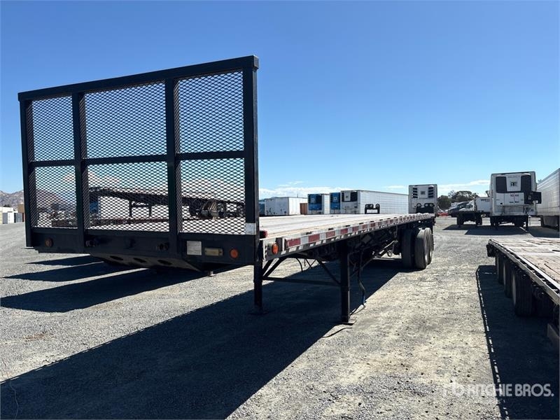 Remorque à ridelles Clark 42 ft T/A Flatbed — occasion 2005