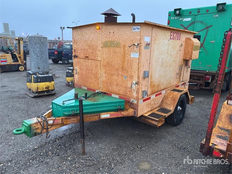 Equip Source ES700