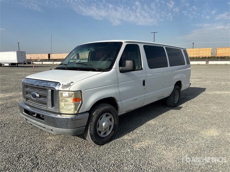 Ford E-350
