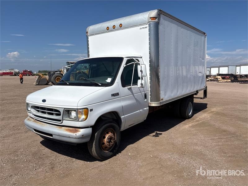 Ford E-350