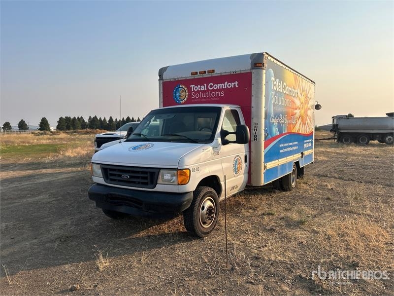 Ford E-350