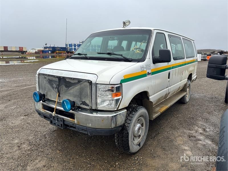 Ford E-350