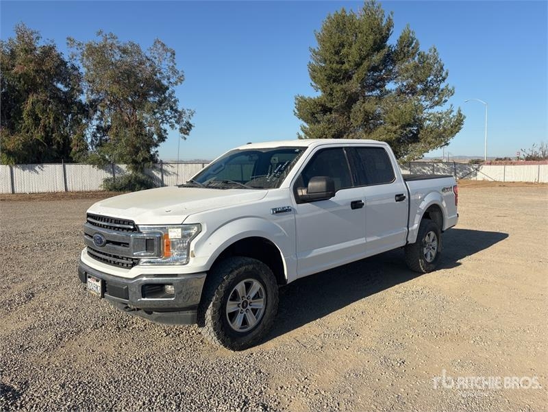 Fourgon utilitaire Ford F-150 FX4 4x4 Crew Cab Pickup — occasion 2018