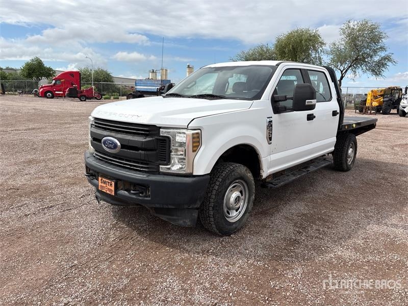 Camion plateau Ford F-250 — occasion 2018