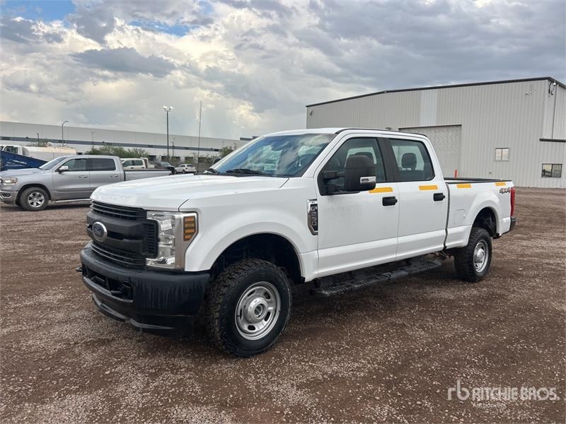 Fourgon utilitaire Ford F-250 — occasion 2018