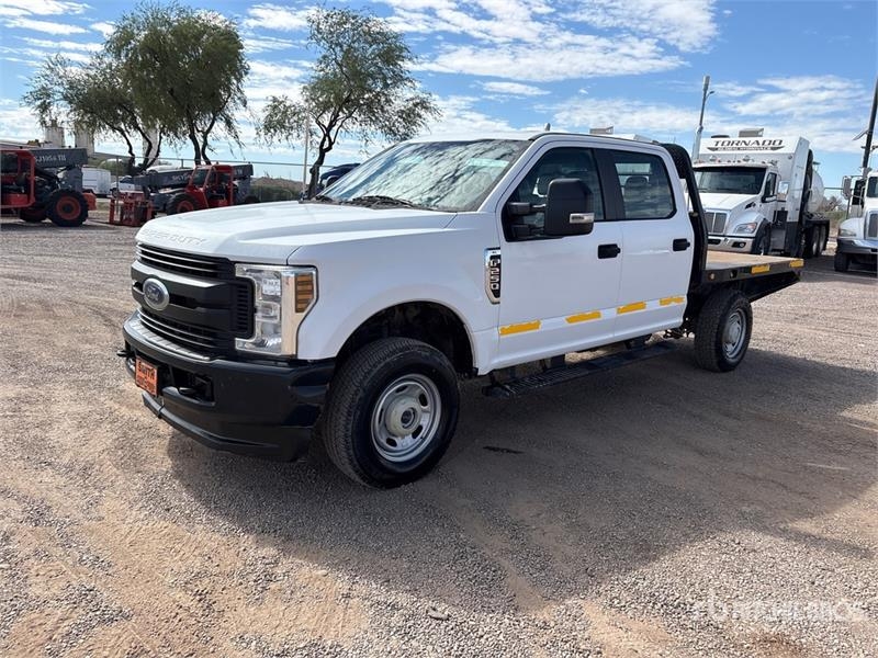 Camion plateau Ford F-250 — occasion 2018