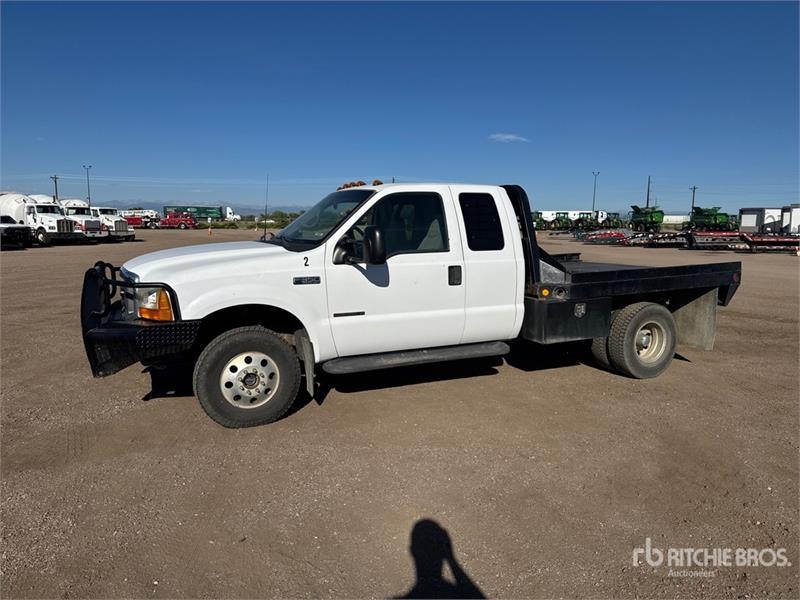 Camion plateau Ford F-350 — occasion 2000