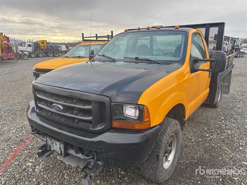 Camion plateau Ford F-350 — occasion 2001