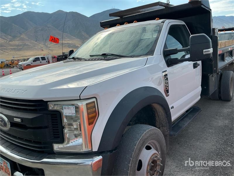 Ford F-550