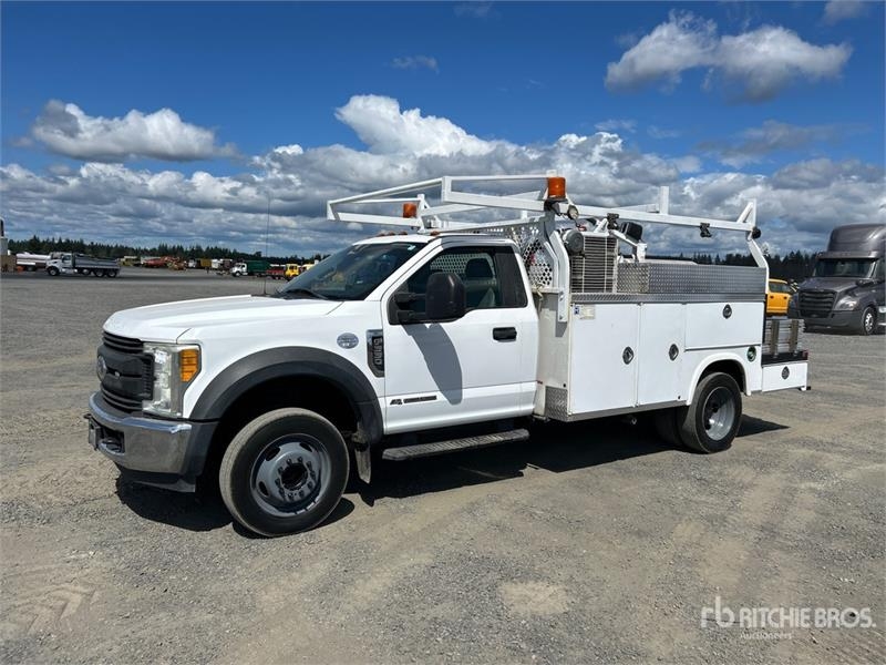 Ford F-550
