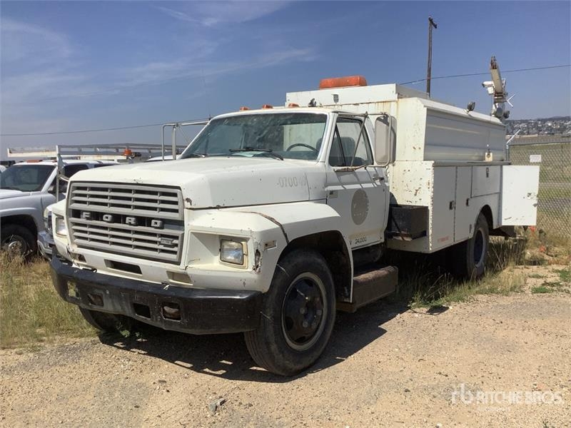 Ford F-600