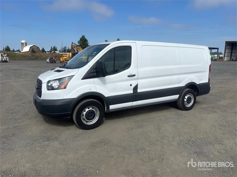 Ford Transit 250