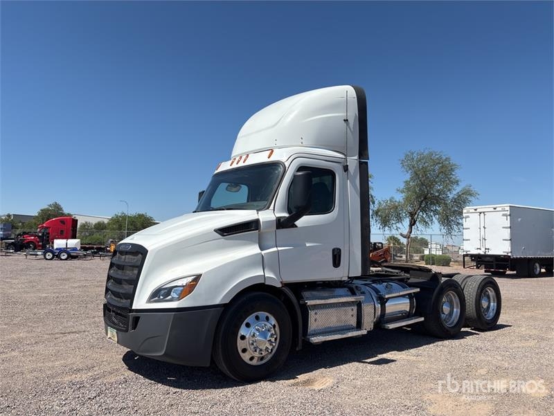 Freightliner Cascadia 116