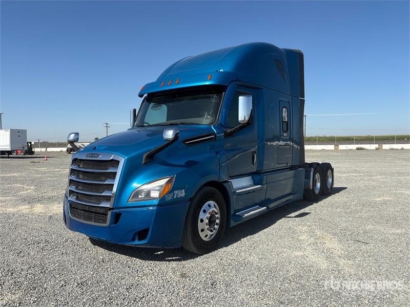 Tracteur routier Freightliner Cascadia 126 6x4 T/A Sleeper — occasion 2021