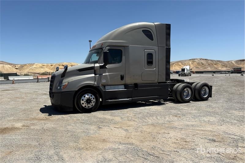 Freightliner Cascadia 126