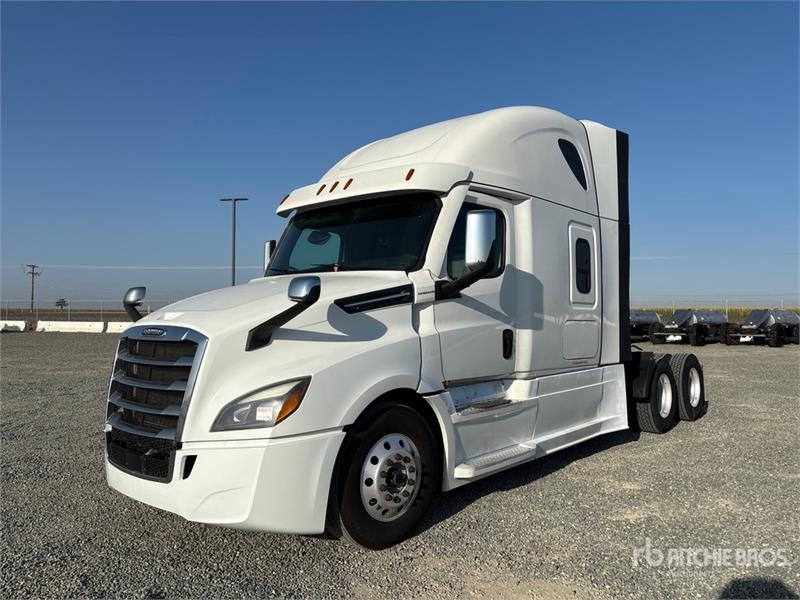 Tracteur routier Freightliner Cascadia 126 6x4 T/A Sleeper — occasion 2023