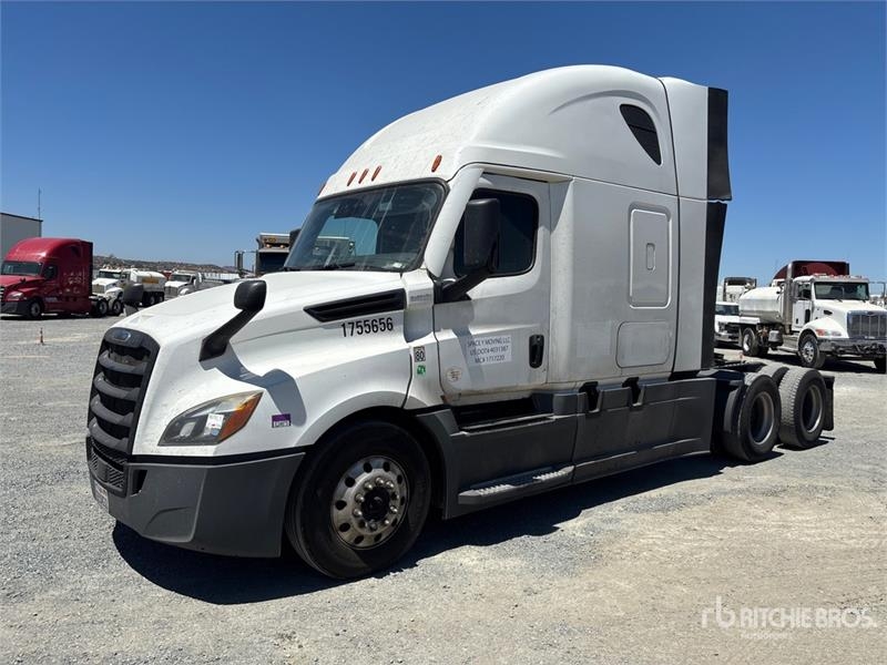 Freightliner Cascadia 126