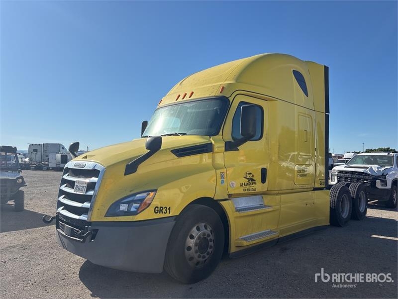 Freightliner Cascadia 126