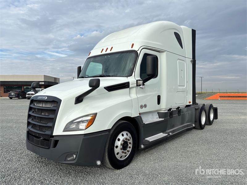 Tracteur routier Freightliner Cascadia 126 6x4 T/A Sleeper — occasion 2020