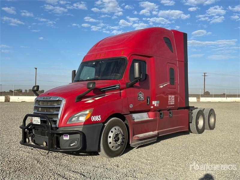 Tracteur routier Freightliner Cascadia 126 6x4 T/A Sleeper — occasion 2020
