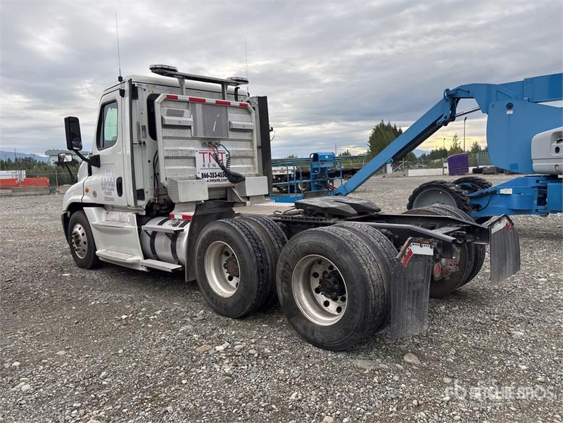 Freightliner Cascadia 125