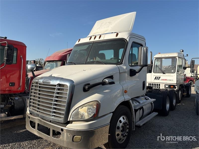 Freightliner Cascadia 113