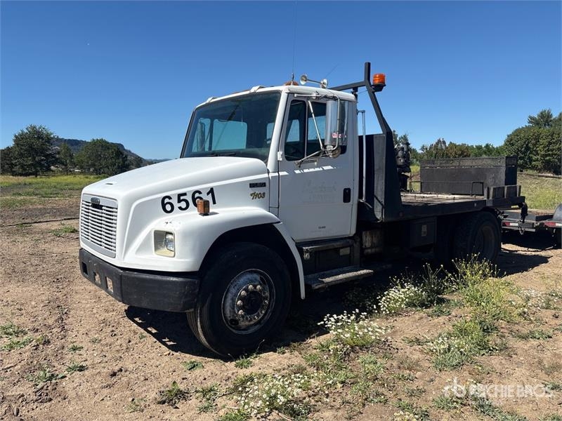 Freightliner FL80