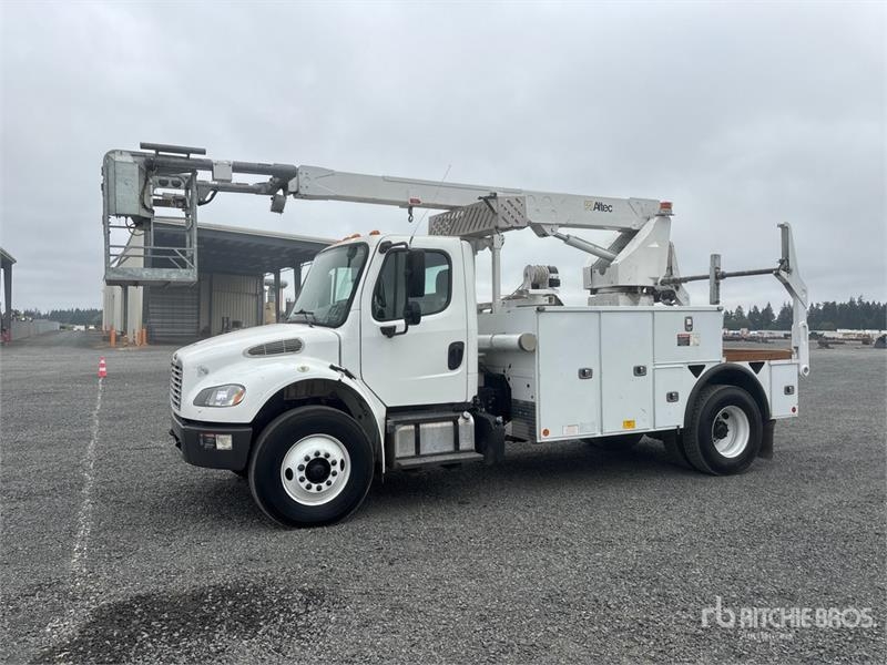 Freightliner M2