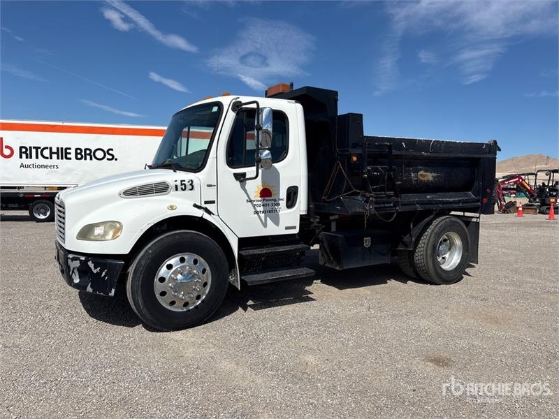 Freightliner M2