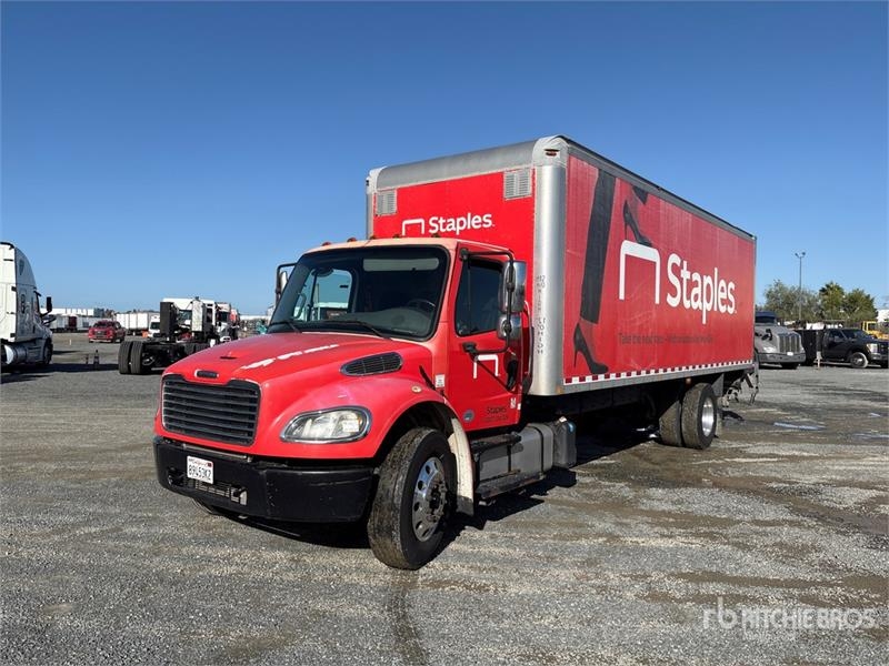 Camion fourgon Freightliner M2 106 4x2 Van — occasion 2018, 187 329 h