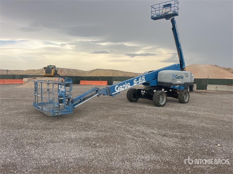 Genie S-65