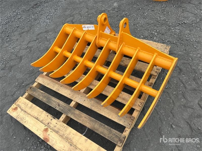 GIYI 44 in Excavator Rake - Fits Cat 305 (Unused)