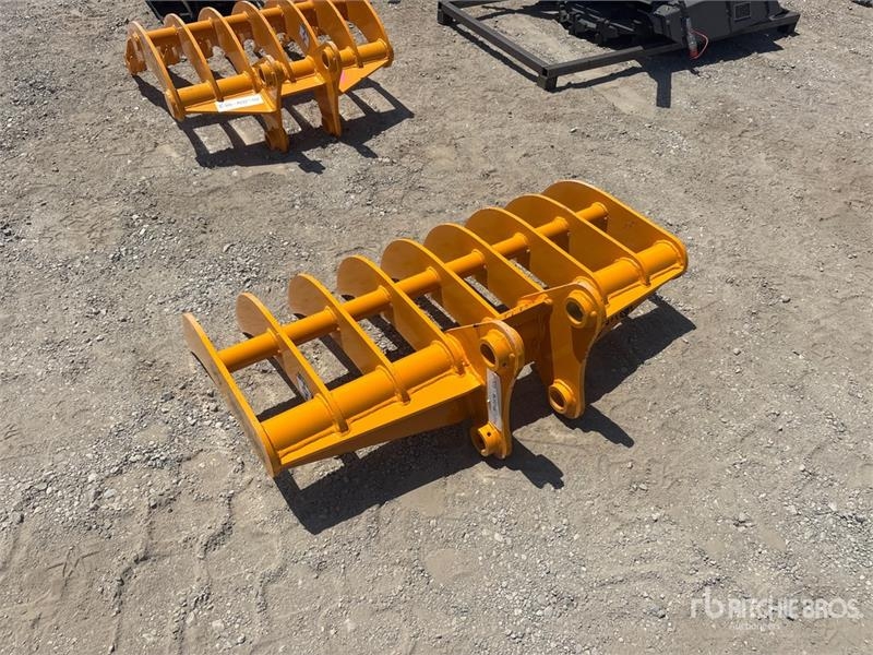 GIYI 44 in Excavator Rake - Fits Cat 305 (Unused)