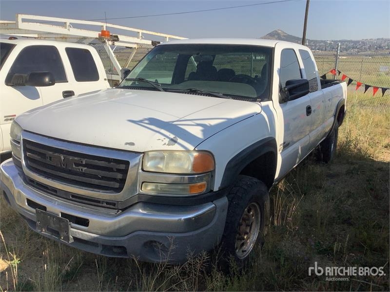 GMC Sierra