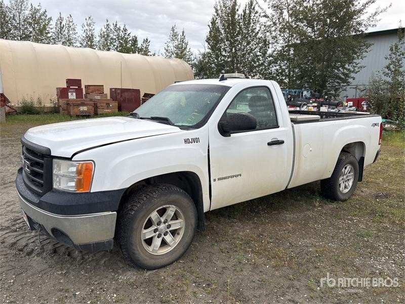 Fourgon utilitaire GMC Sierra 1500 — occasion 2008