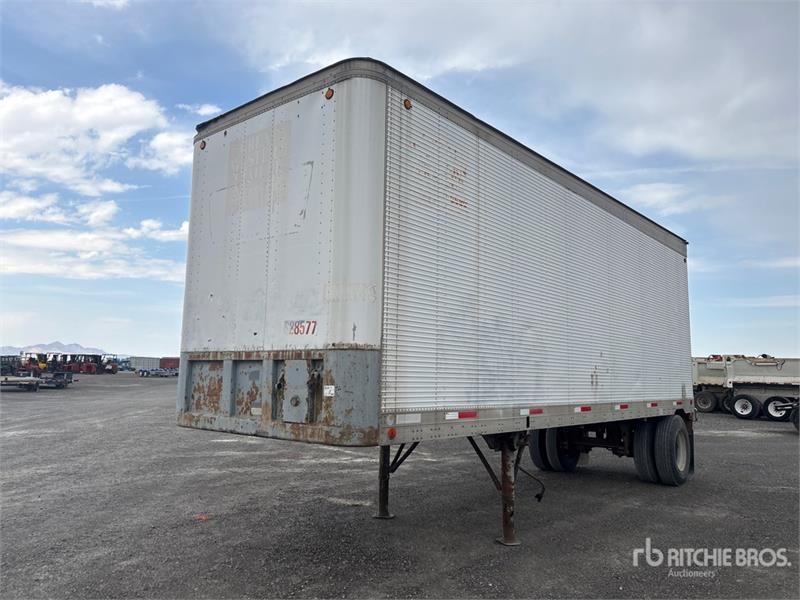 Hobb 28 ft S/A Van Trailer