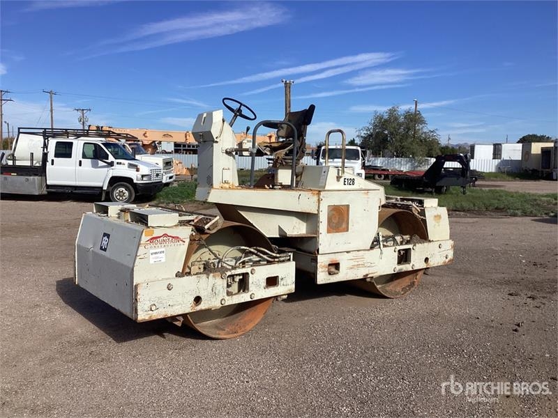 Rouleau tandem Ingersoll Rand DD65 Double Drum Roller — occasion 1995, 2 123 h
